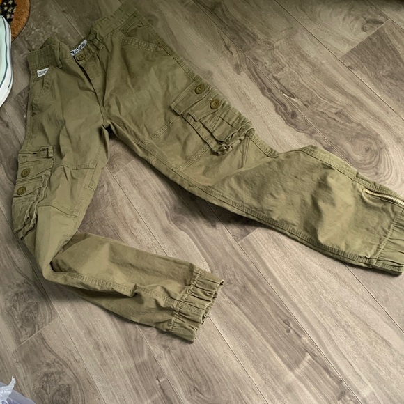Other - 100% cotton cargo pants